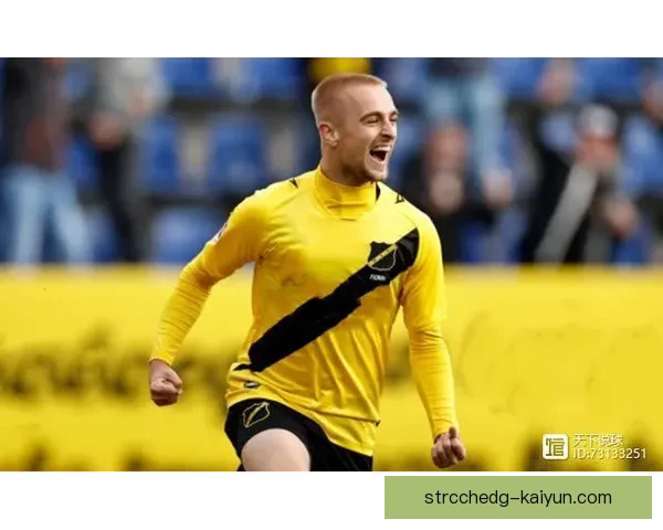 伊萨克森盘带能力持续提升，表现稳健引发关注